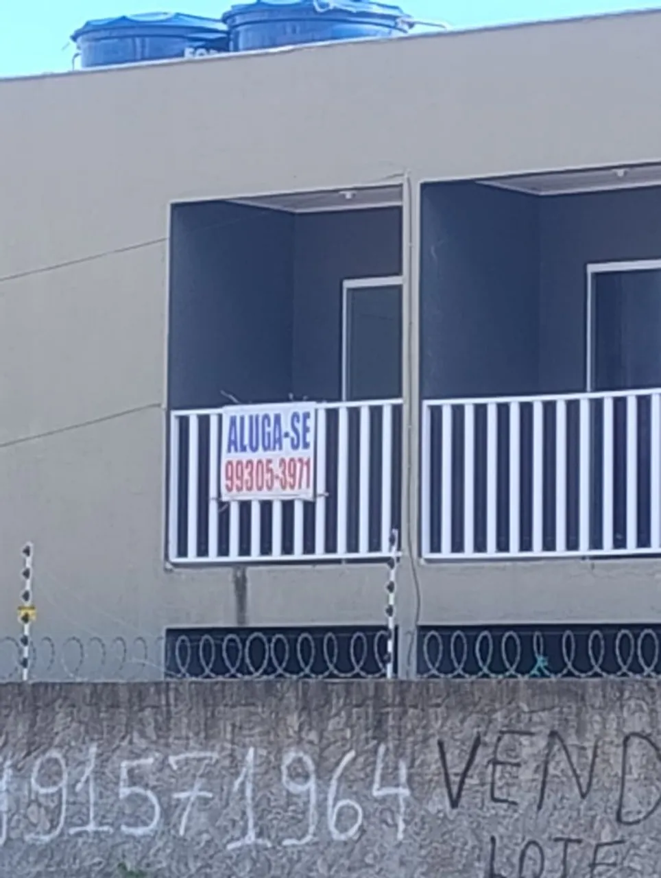 Aluga-se casas