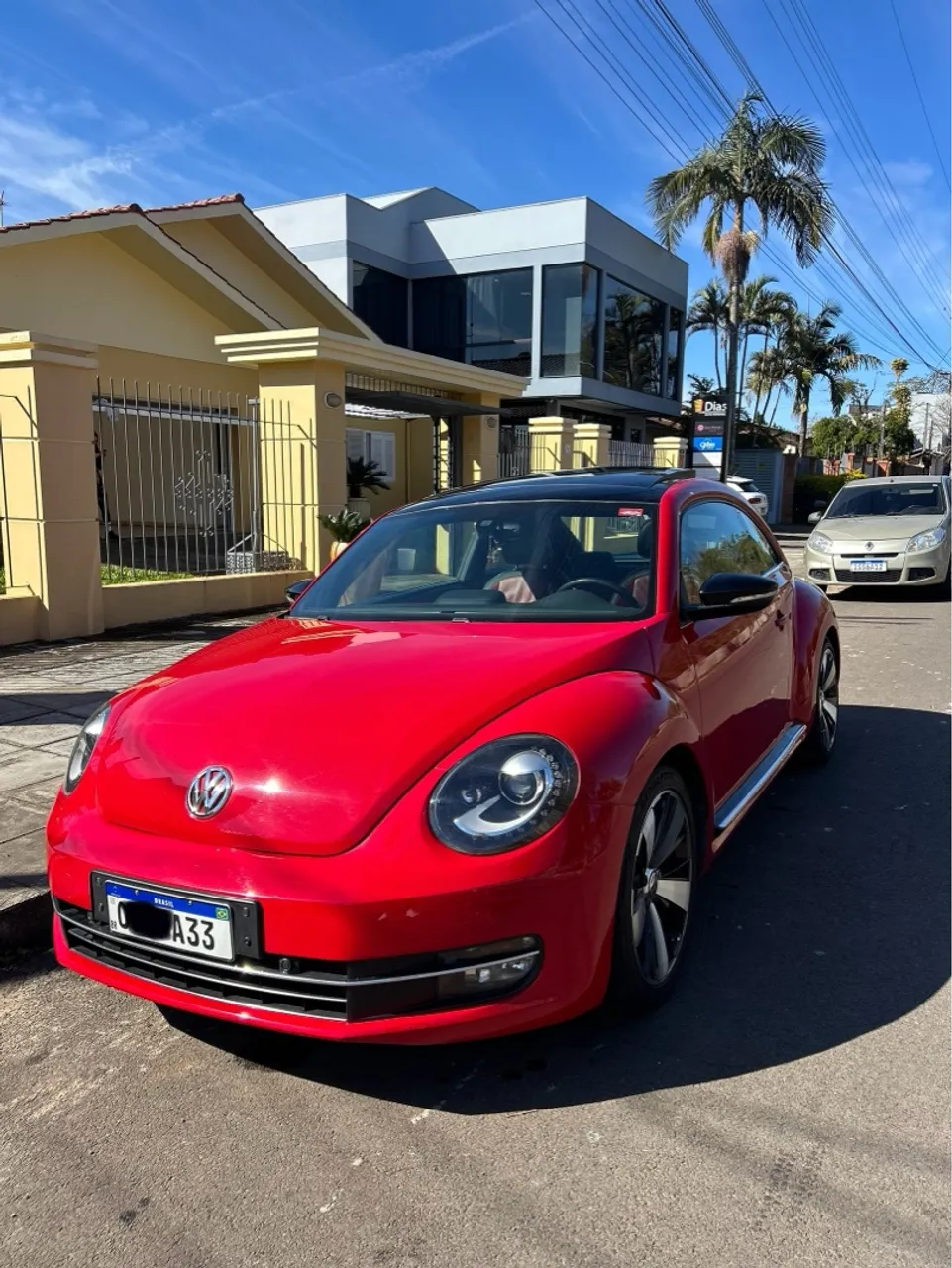 FUSCA TSI PACOTE PREMIUM INTERIOR VERMELHO