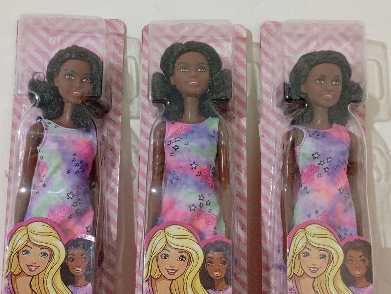 Barbie basic modelo 2020 negra - Foto 2