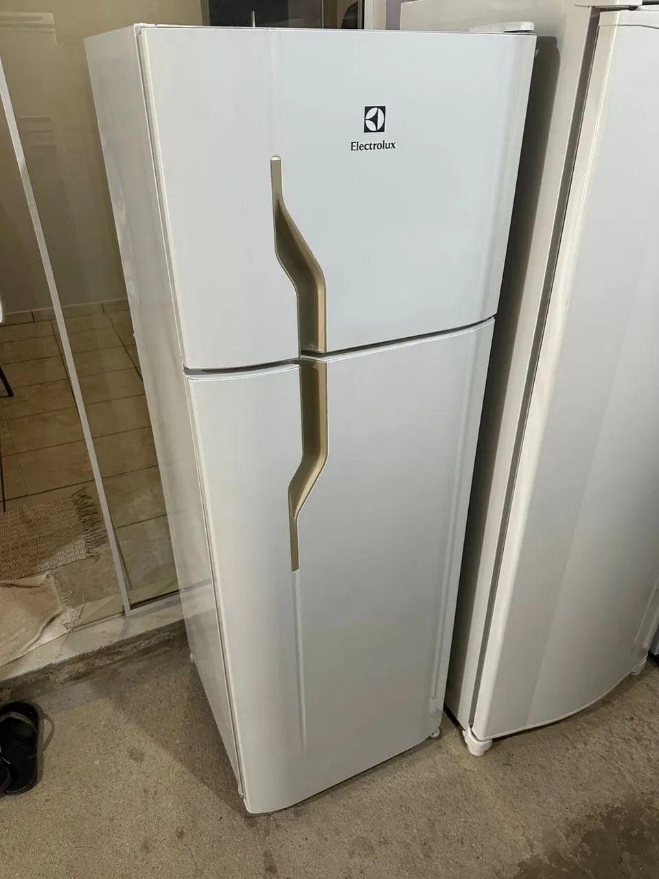 Geladeira Electrolux 280 Litros