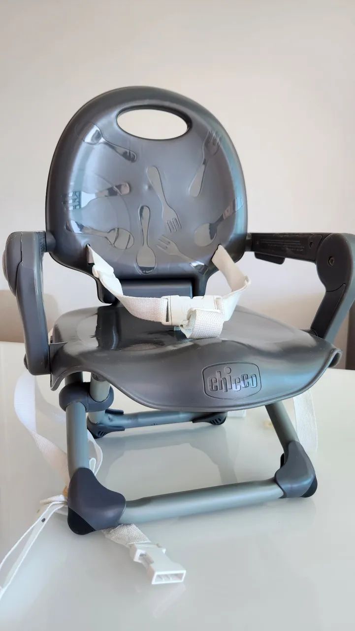 Cadeirinha de Alimentação Chicco - Usada portátil e dobrável - Foto 4