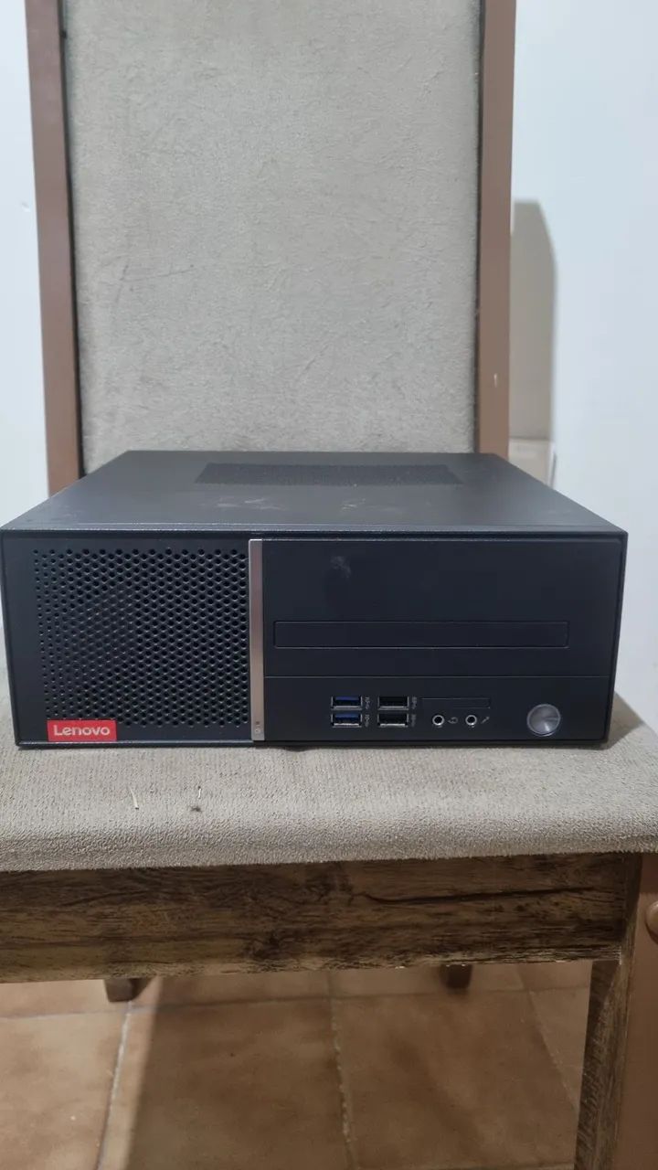 Lenovo Desktop Computer64289463155969120