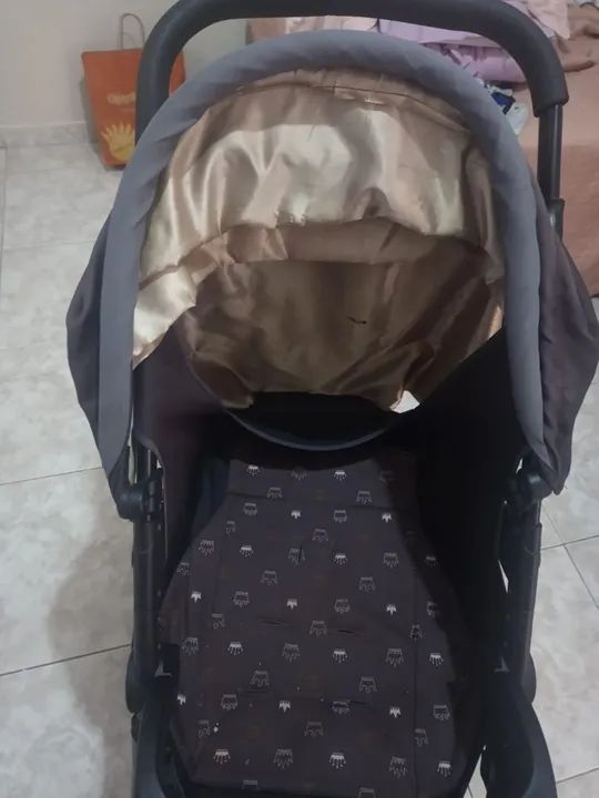 Carrinho de Bebê - Leve e prático - Foto 2