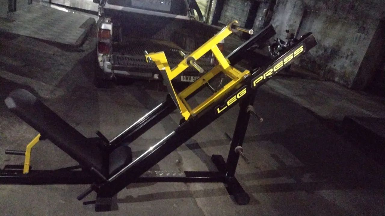 Máquina de Leg Press - Academia - Foto 4