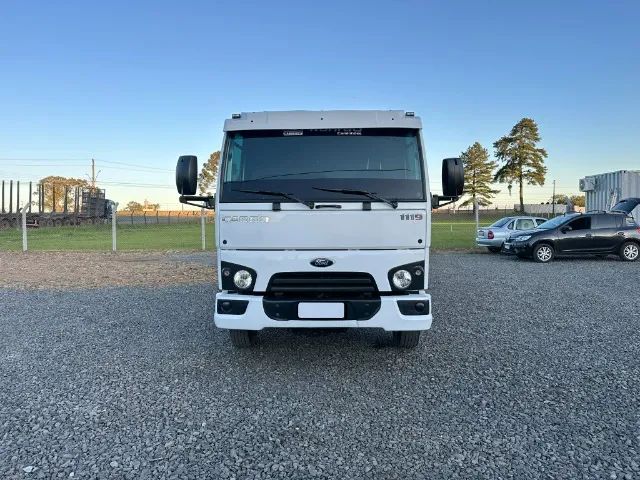 Ford Cargo 1119 ano 2014 baixa km apenas 88 mil km - n * 10160 1016 accelo vw - Foto 2