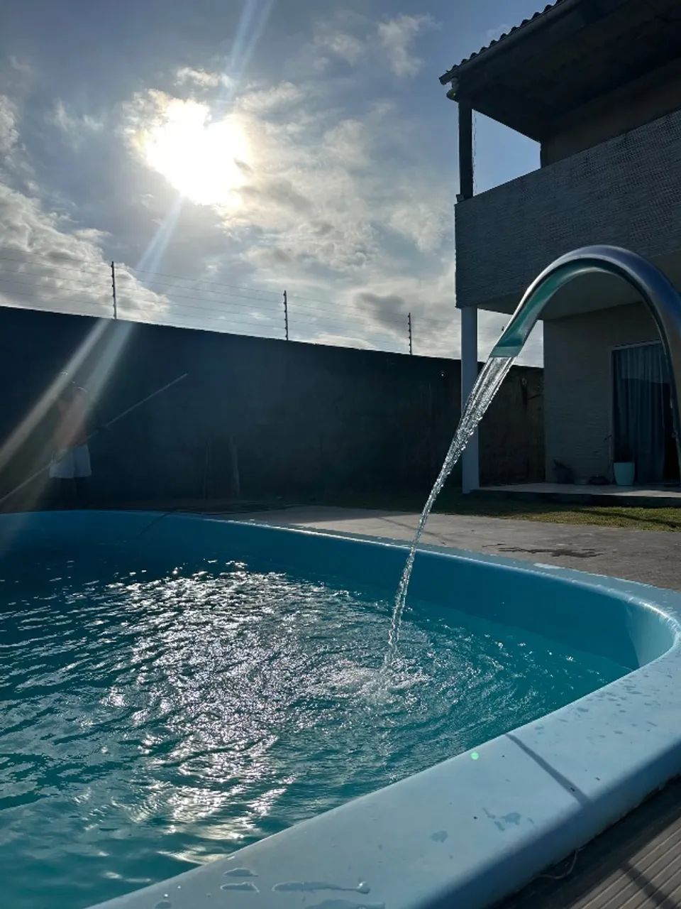 Casa em Jauá - 5 quartos e com piscina - 8 minutos de carro até a praia