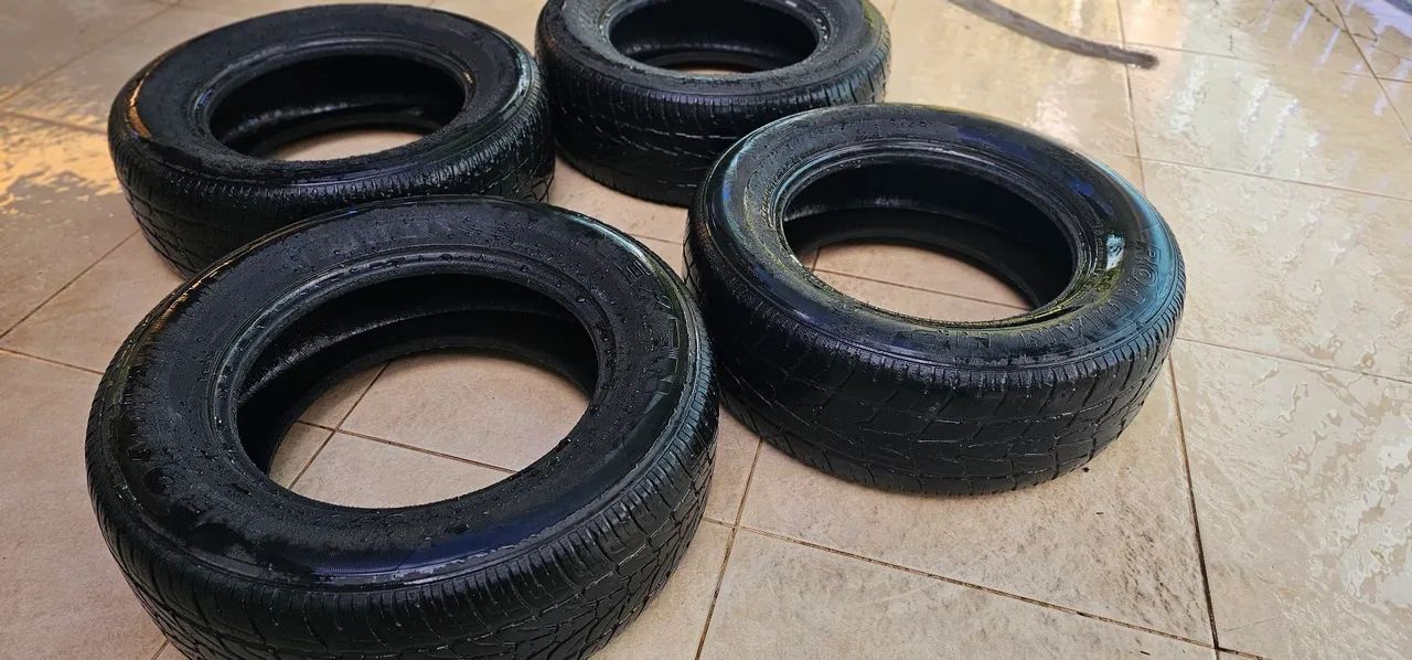 4 pneus 255/65 r17 ainda em bom estado pra  uso - Foto 2