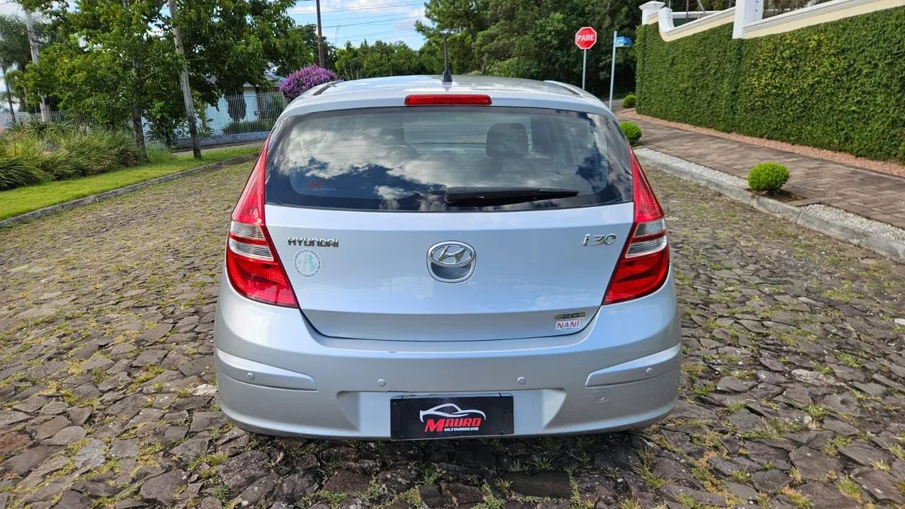 Hyundai I30 2.0 16V 145cv 5P Mec. 2011 - Foto 5
