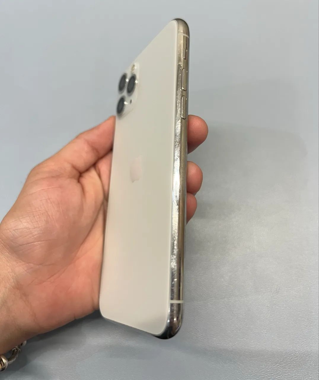 iPhone 11 Pro, 64GB, Branco - Celulares e Smartphones - Nova