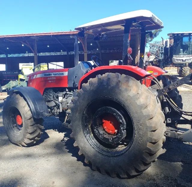 Trator Massey Ferguson - MF 4409. Fabricação 2023 - Foto 4
