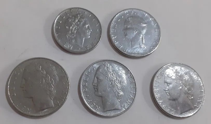 Lote 5 Moedas Antigas - Itália - Foto 2