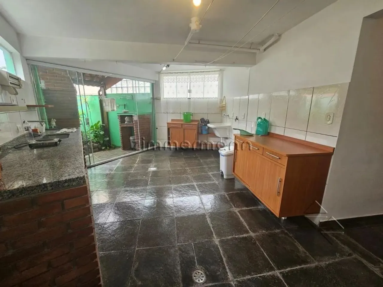 CASA CONDOMINIO FECHADO 4 SUÍTES 4 VAGAS