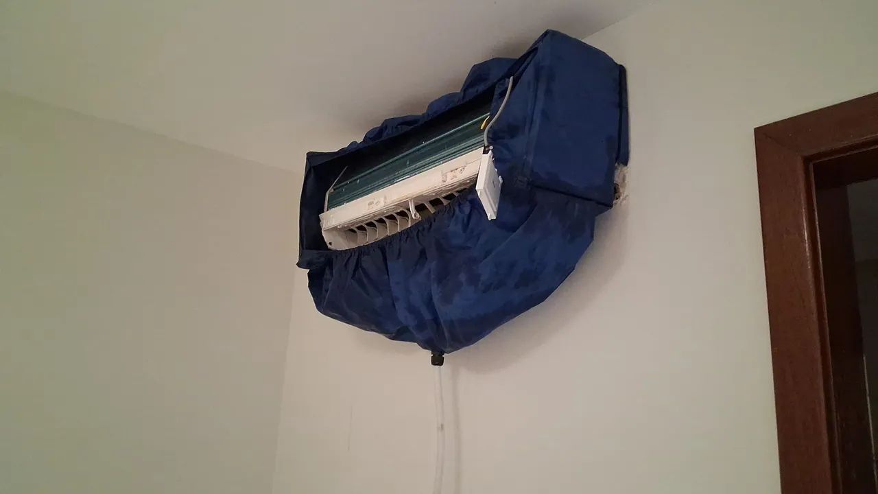 Limpeza de ar condicionado 