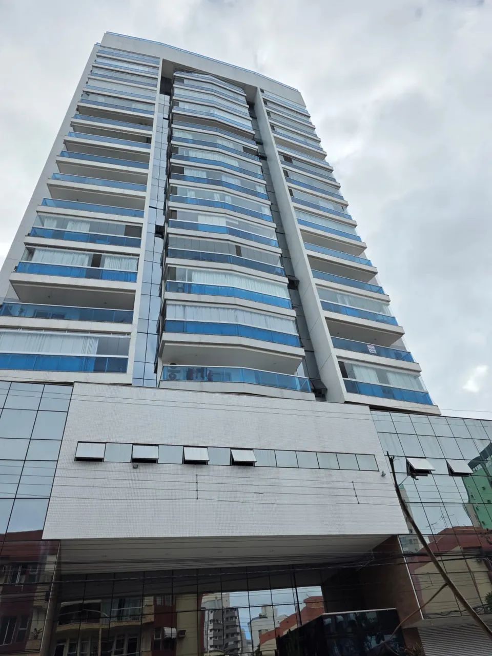 Apartamento 3 quartos - Porteira Fechada - Estilo Casa Cor - Itapuã 