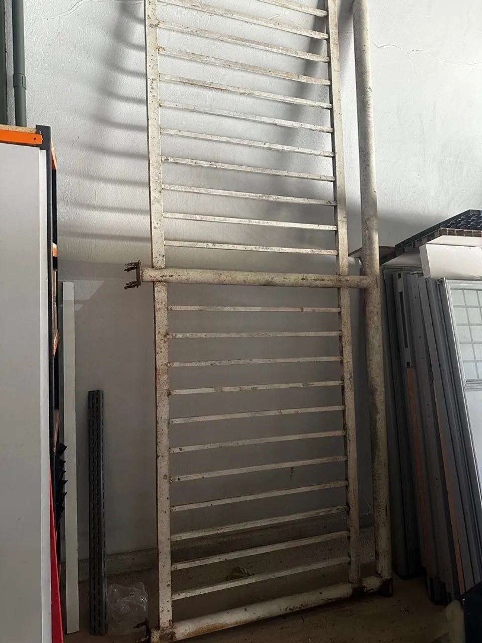 Vendo grade 7,5 x 1,2mt para para-corpo de varanda sacada