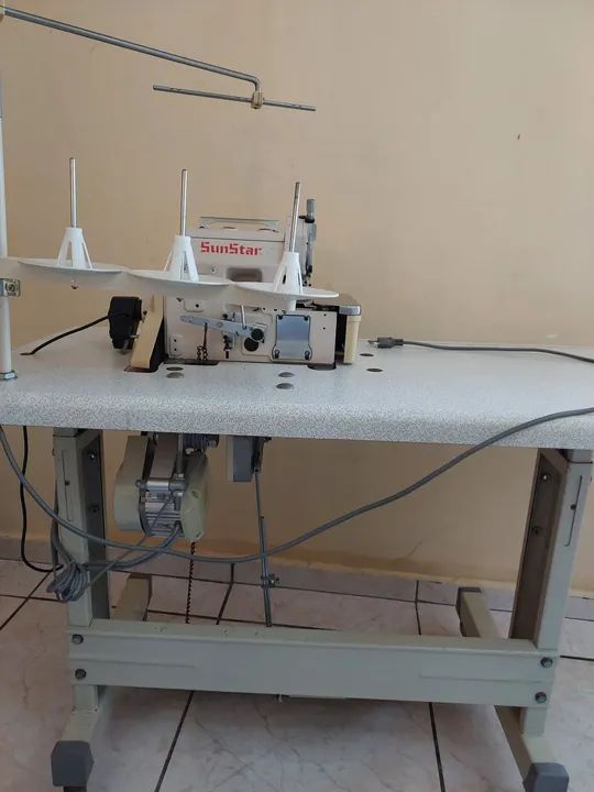 Máquina de Costura Overlock Industrial - Foto 4