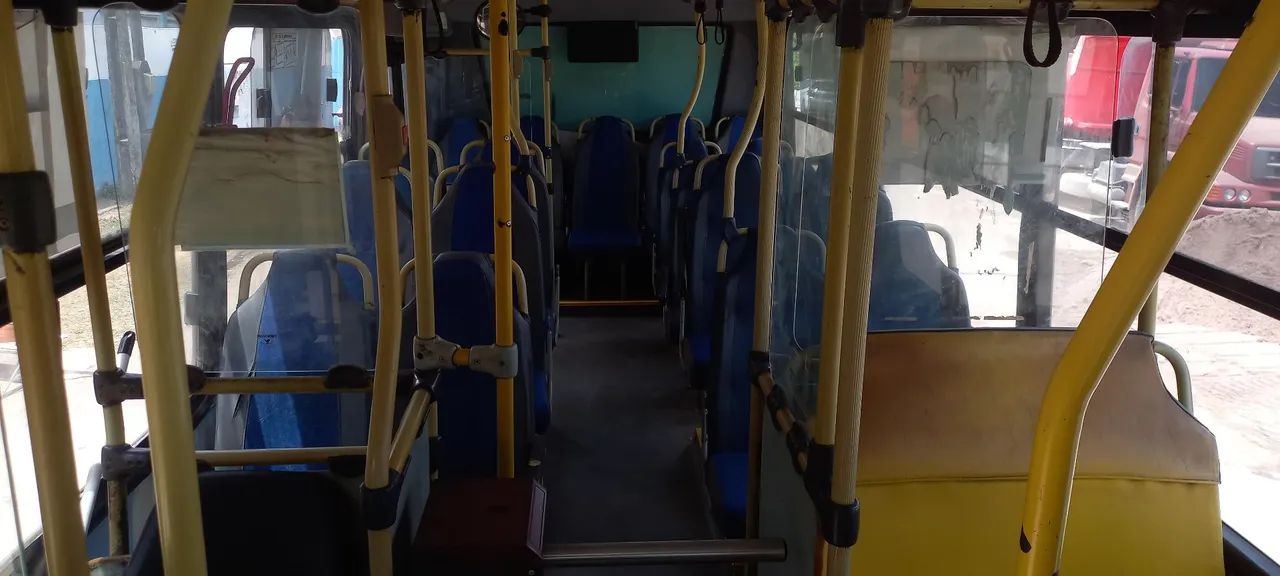 Micro ônibus ibrava motor mwm serie 12,  ano 2010 - Foto 7