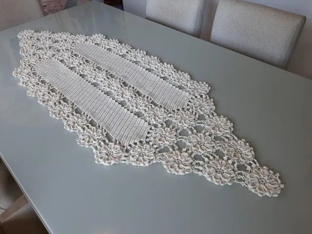 Artesanato Decoração Trilho Crochê Barbante Cru 1,60m x 0,55m