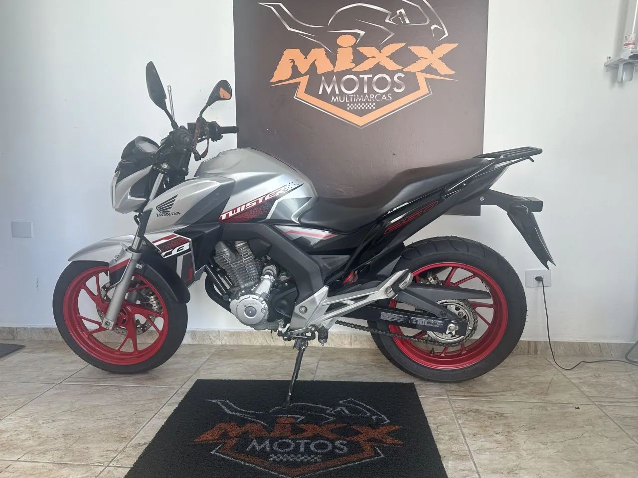 HONDA CB TWISTER 250F