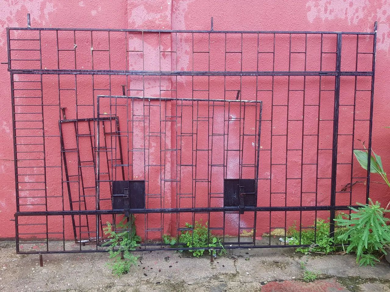 Portão e Janela por 350 os dois - Foto 2