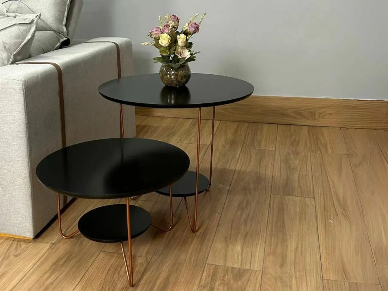 Mesa de Centro Redonda Dicasabh Móveis - MDF + Pés Metálicos - Foto 3