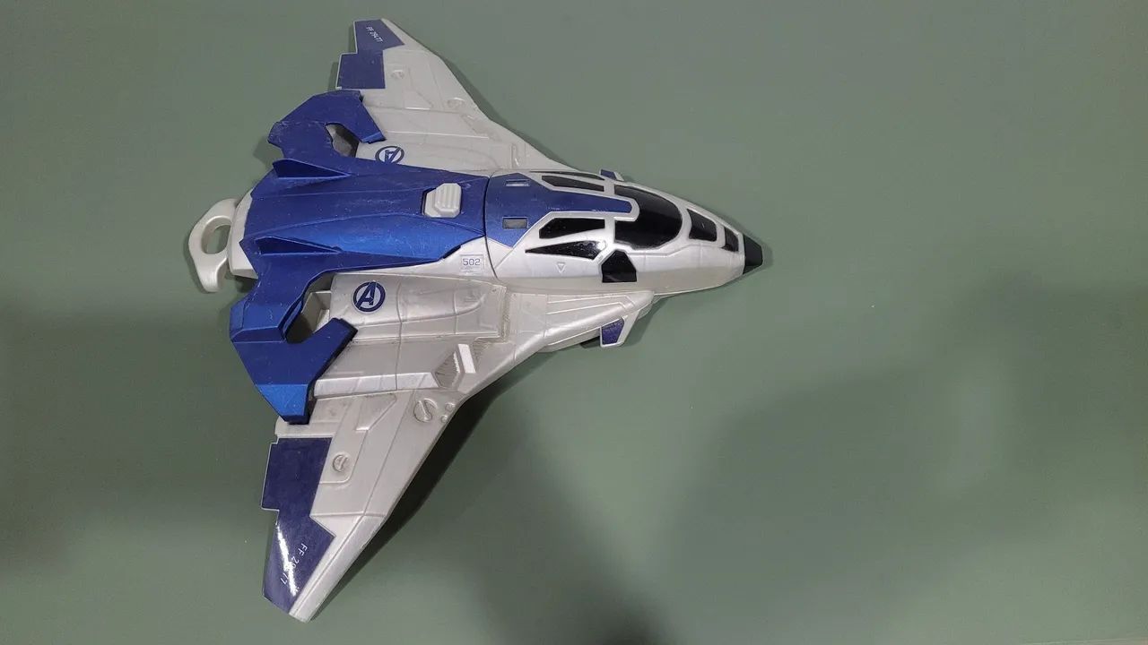 Miniatura de Avião Avengers - Foto 4