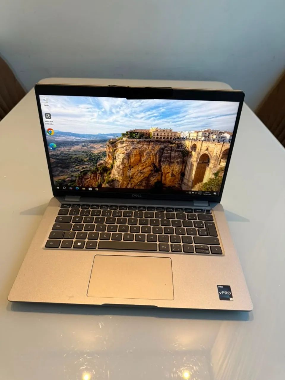 Notebook Dell latitude, intel i5, 32GB Ram