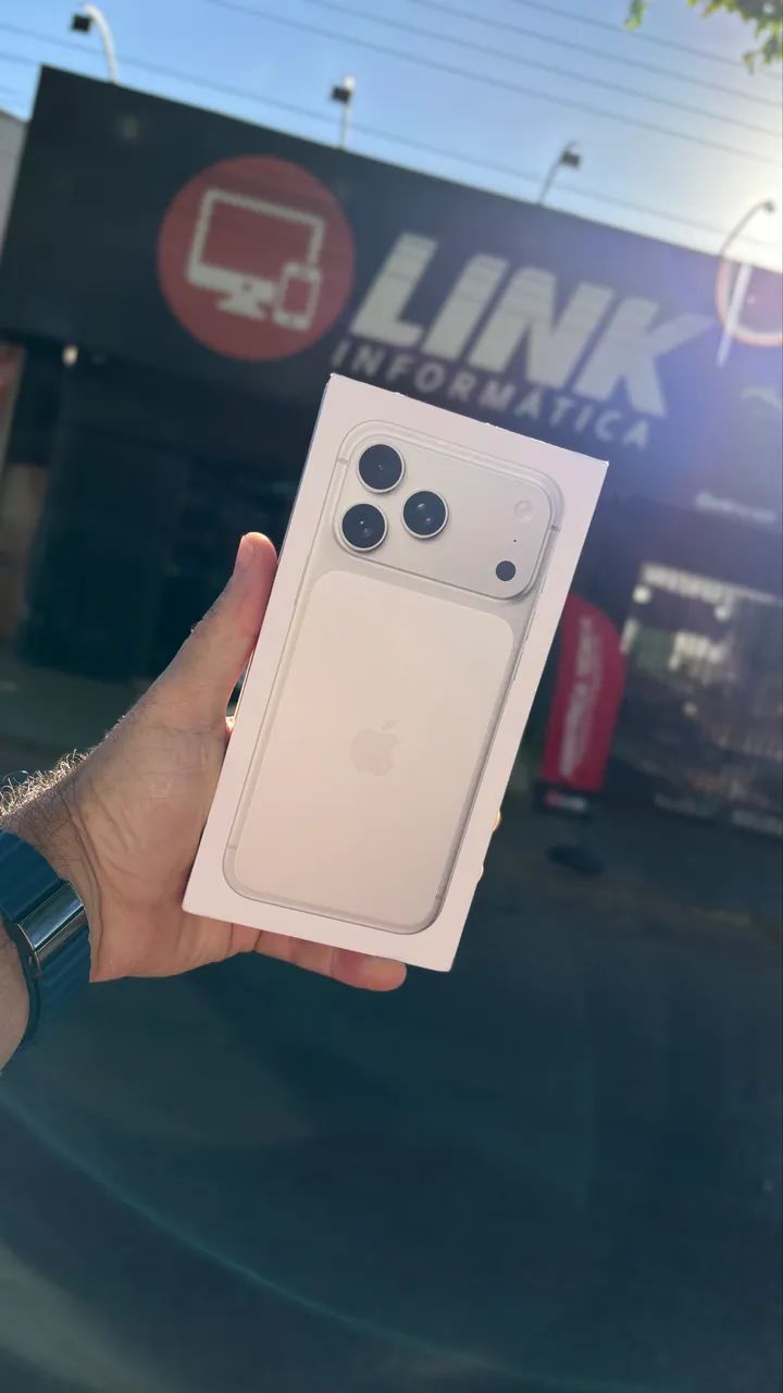 iPhone 17 Pro Max Silver 512GB semizero