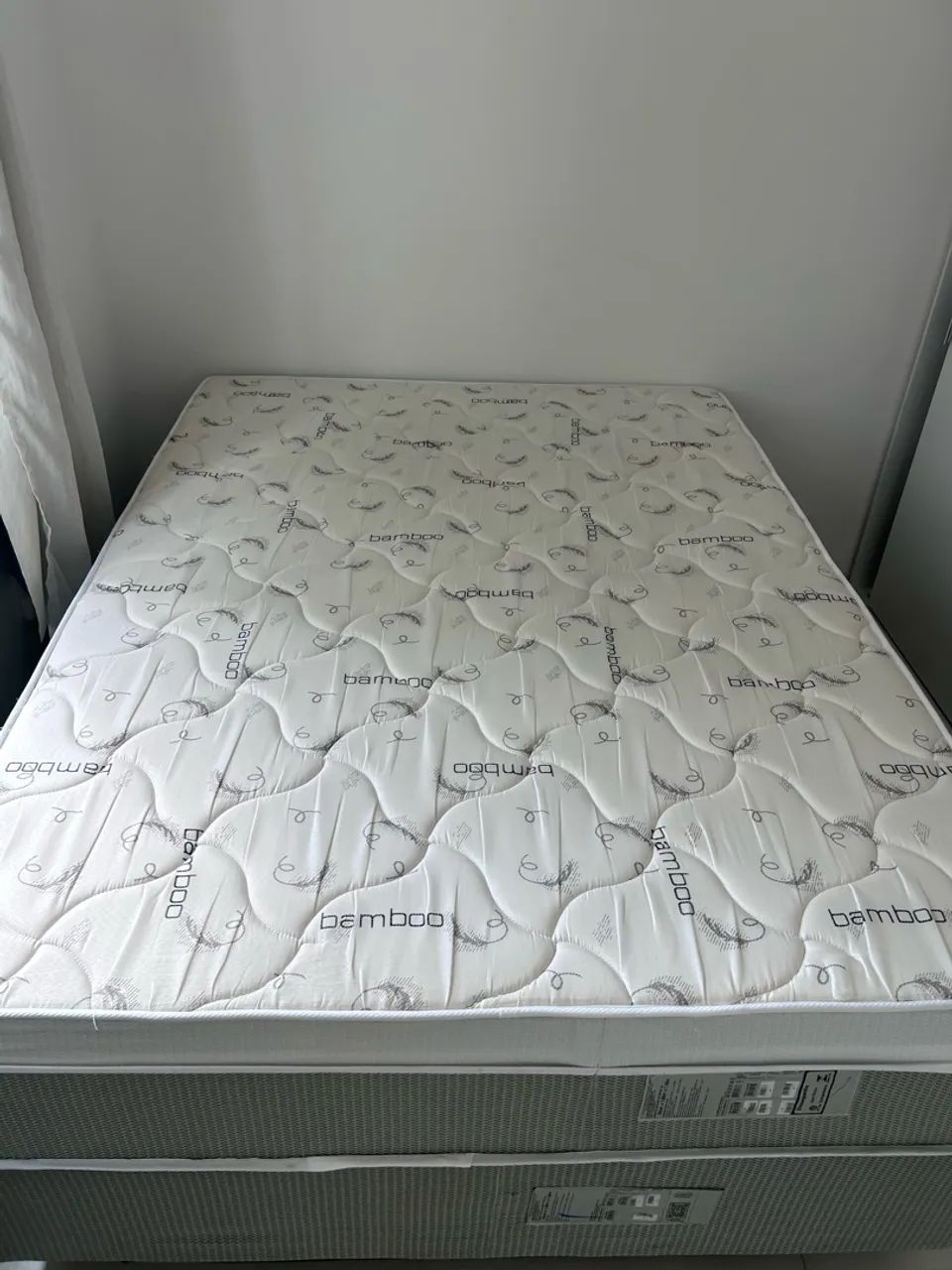 Vendo cama box de casal, base + colchão, nova!!! - Foto 2