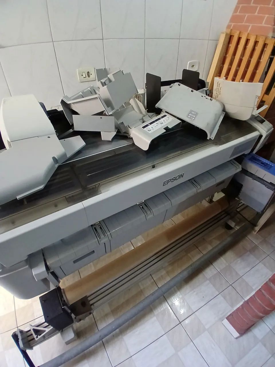 Plotter sublimática Epson F6070