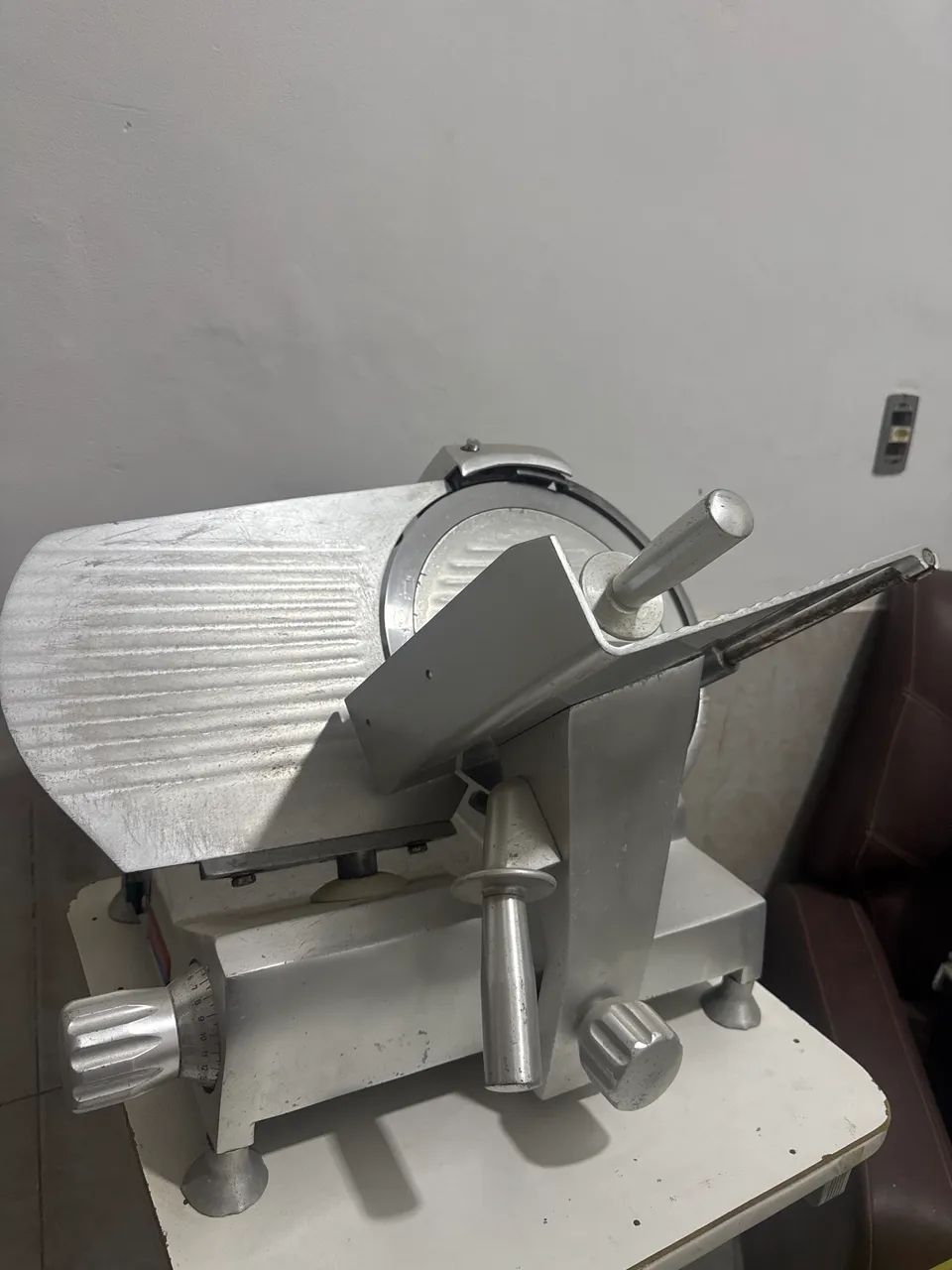 Fatiadeira de frios 65060018811650120