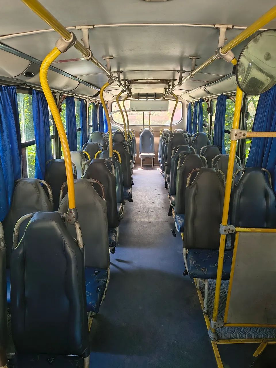 Spectrum 48l Mercedez 1418 ar condicionado micrão - Foto 4