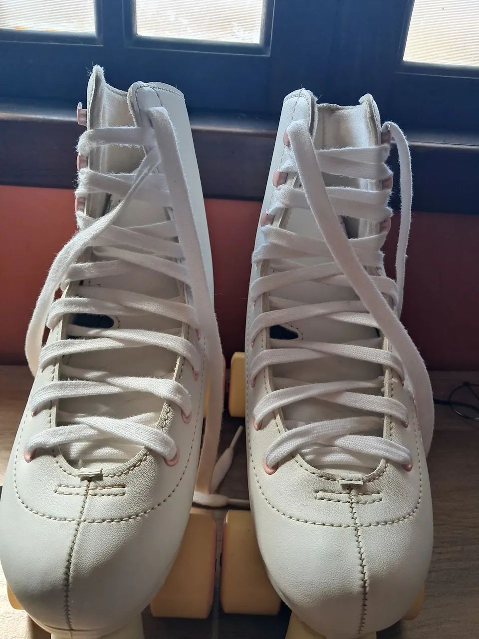 Patins Oxelo Branco com rosa - Foto 4