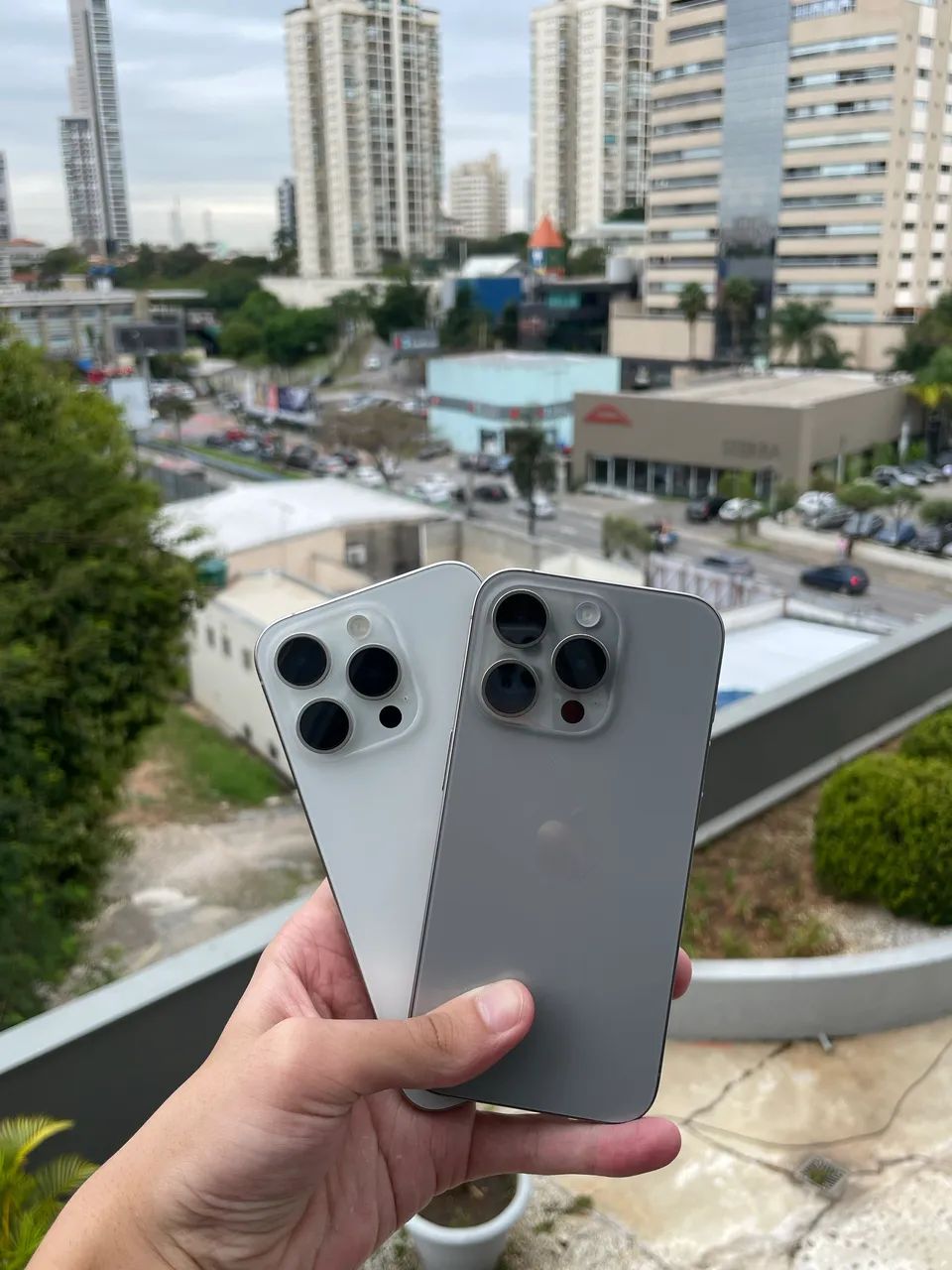 APARELHO APPLE 15 PRO SEMINOVO ÓTIMO ESTADO 