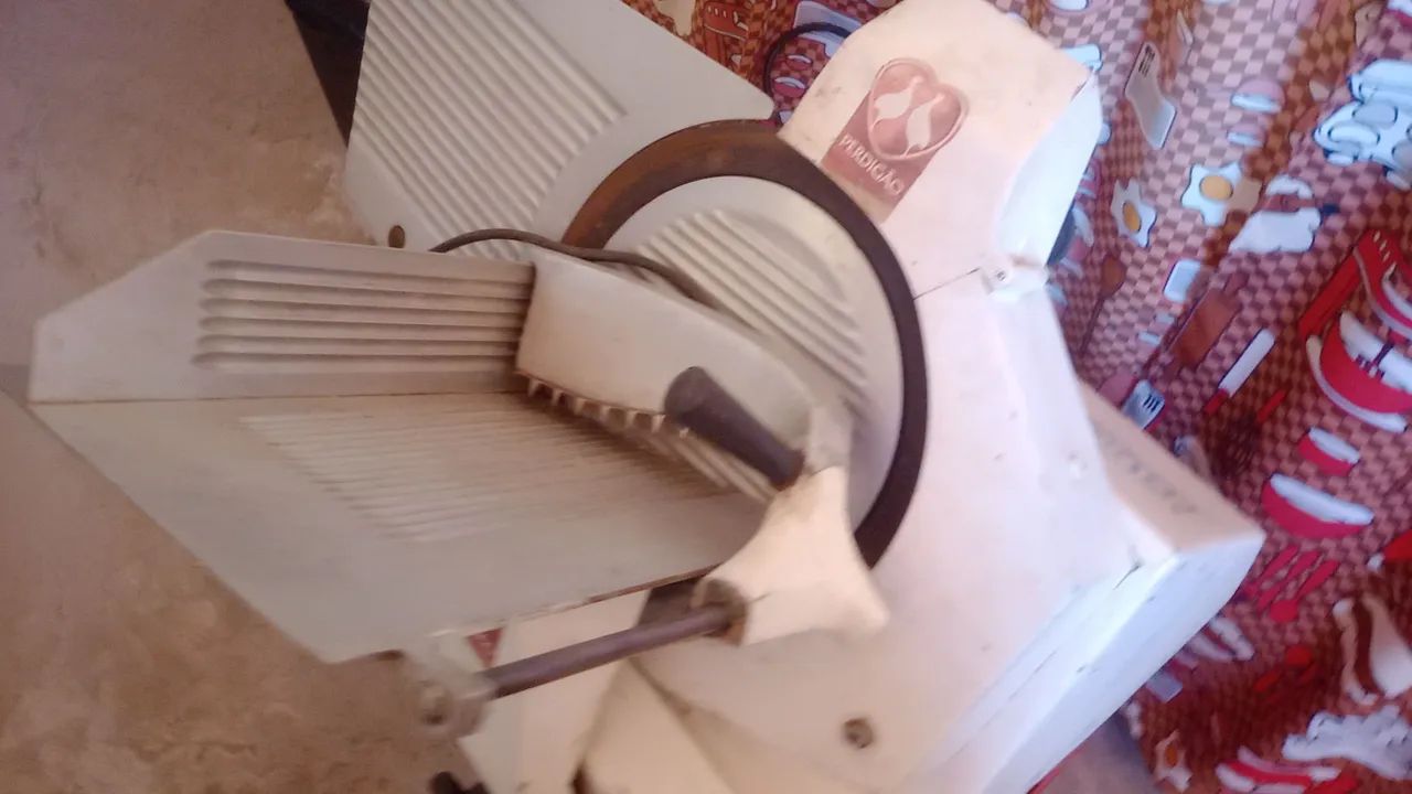 Máquina de cortar frios  - Foto 4