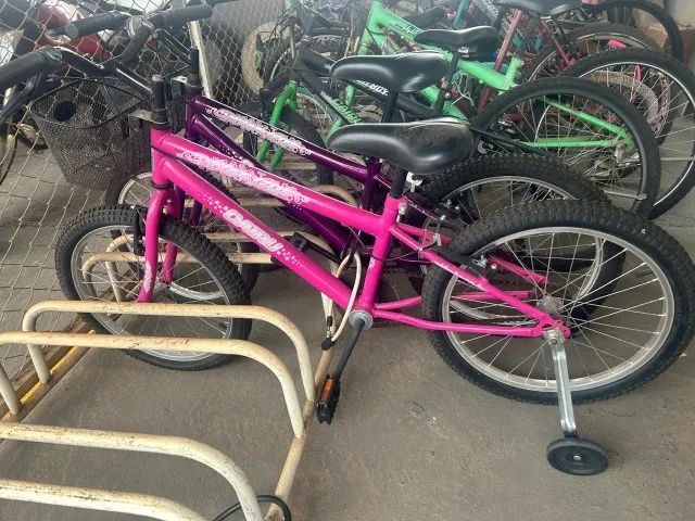 Bicicleta infantil Aro 20 com Acessórios - Foto 2