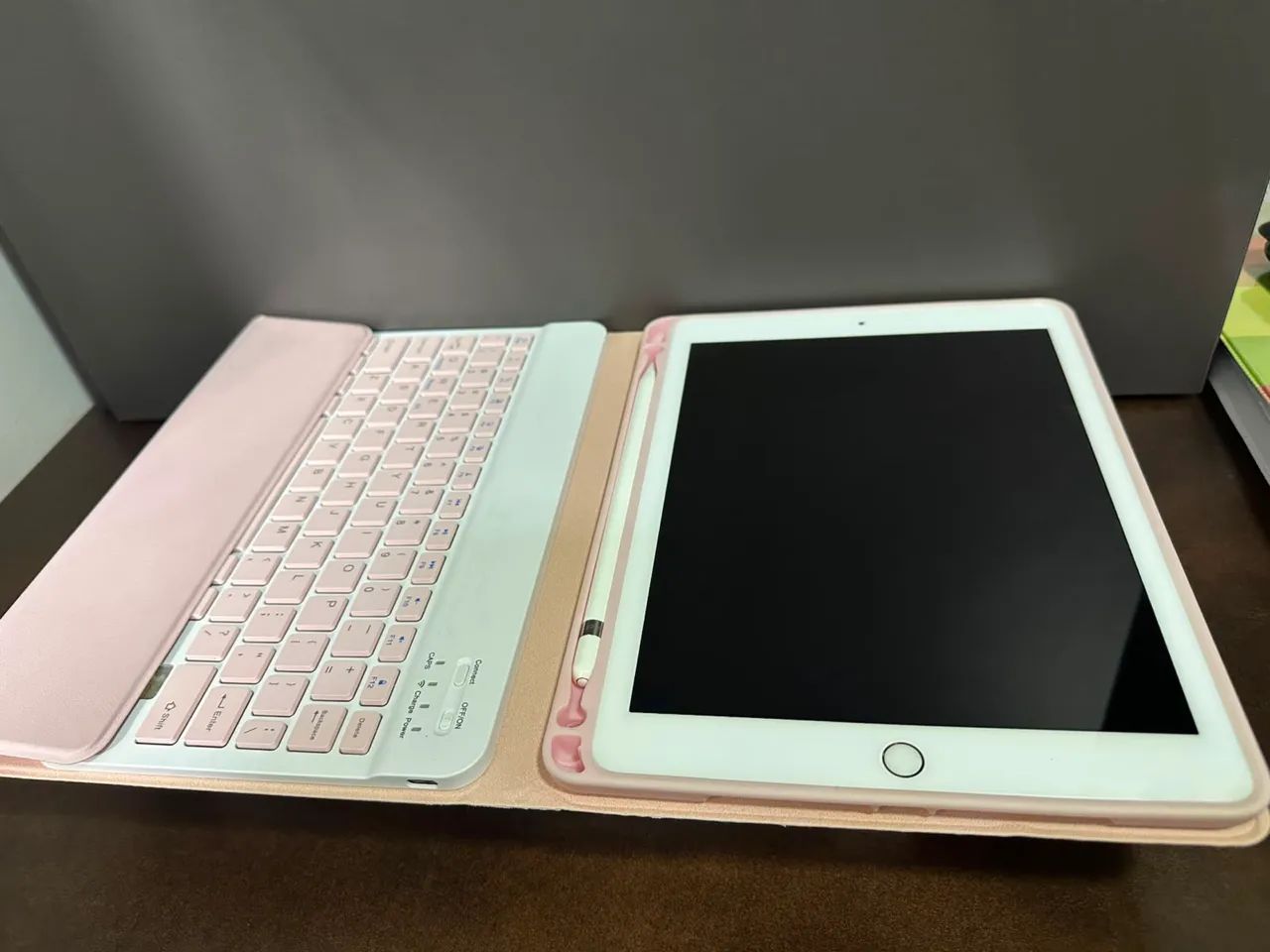 Vendo iPad 6ª Geração Wifi 128GB - Foto 4