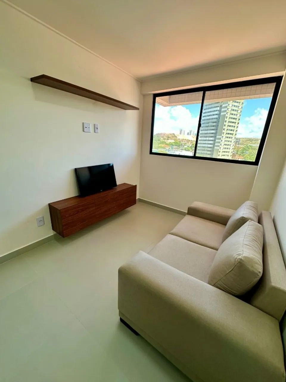 EXCELENTE APARTAMENTO QUARTO E SALA PARA LOCAÇÃO - Foto 4