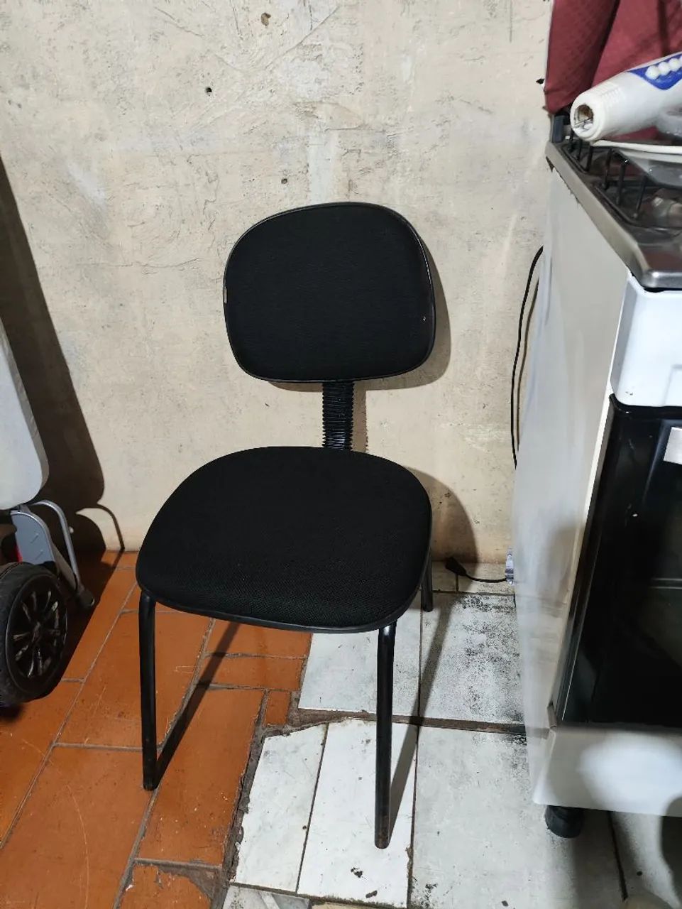 Cadeira simples  - Foto 3