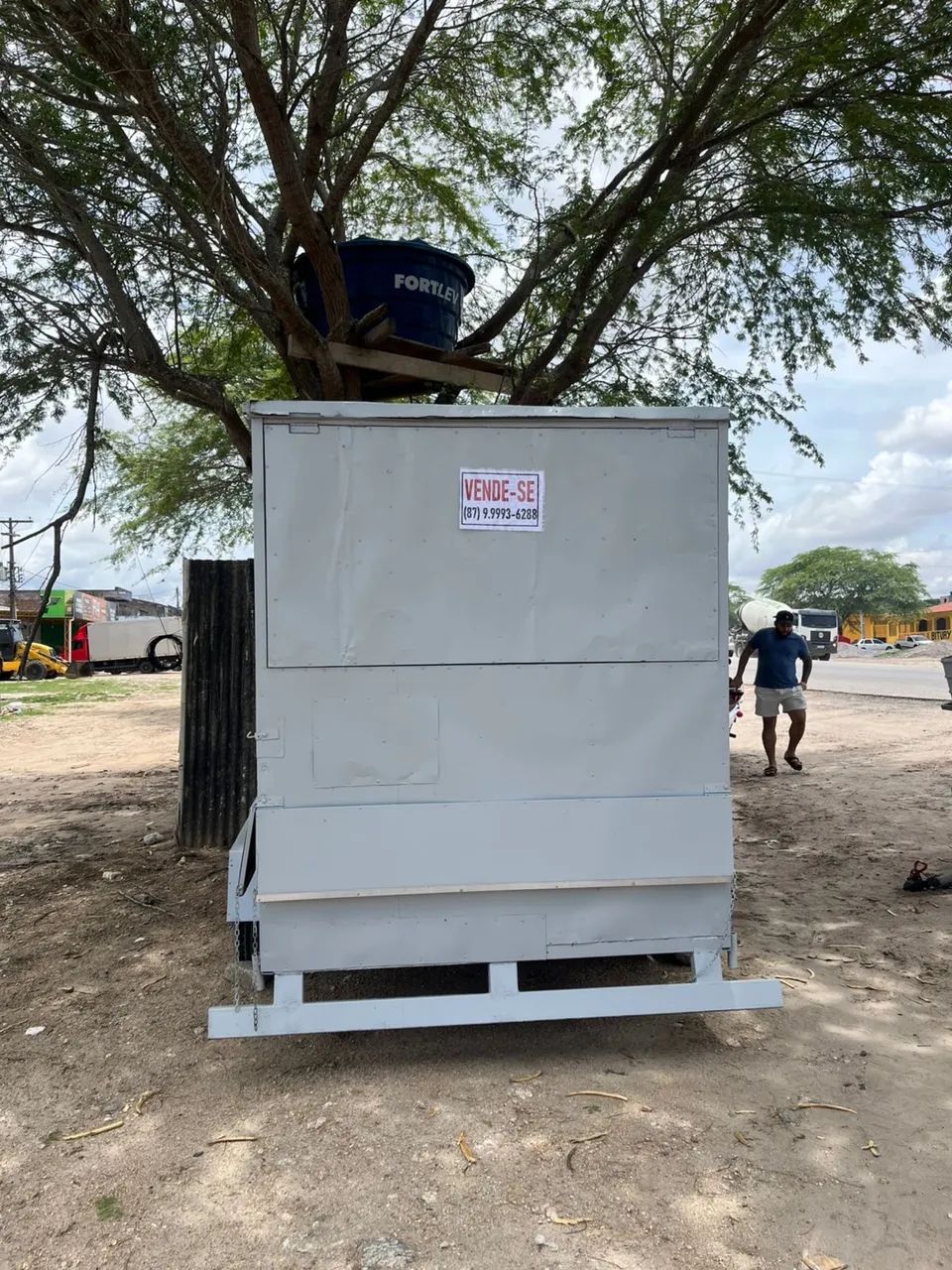 Trailer 65606296517761121
