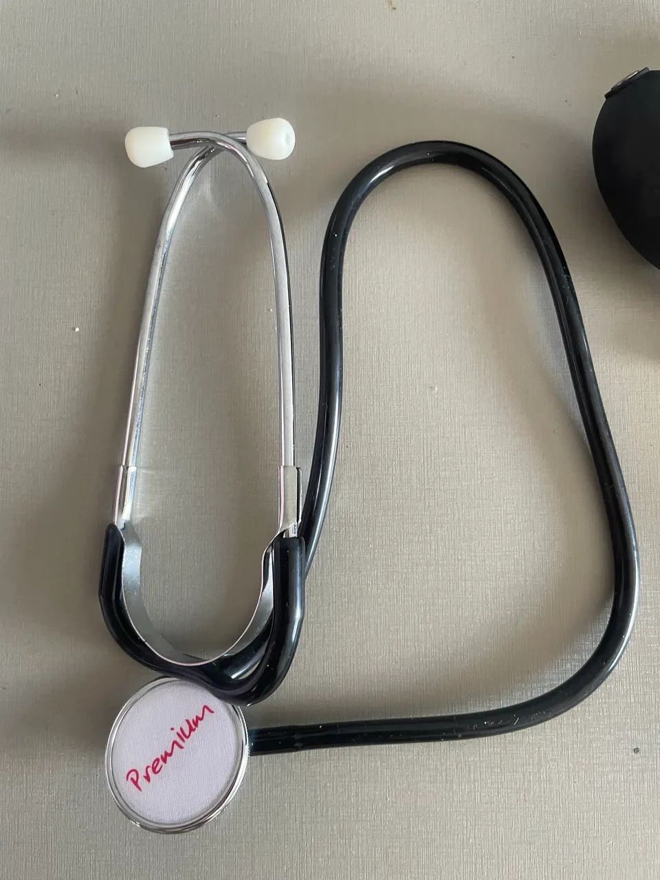 Kit Esfigmomanômetro + Estetoscópio - Foto 2