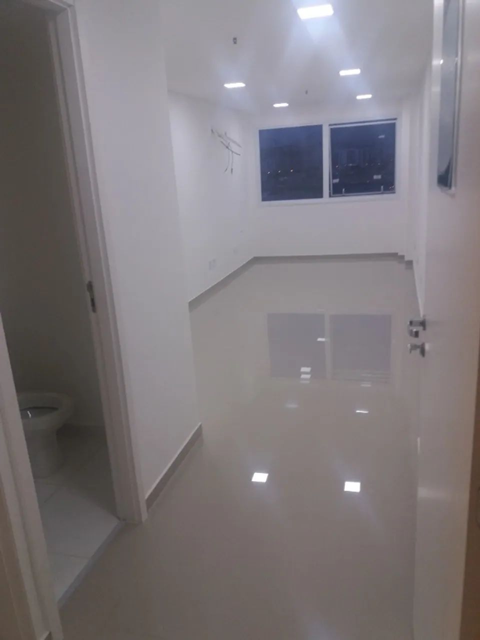Locação: Sala Comercial DHC Offices - Foto 3