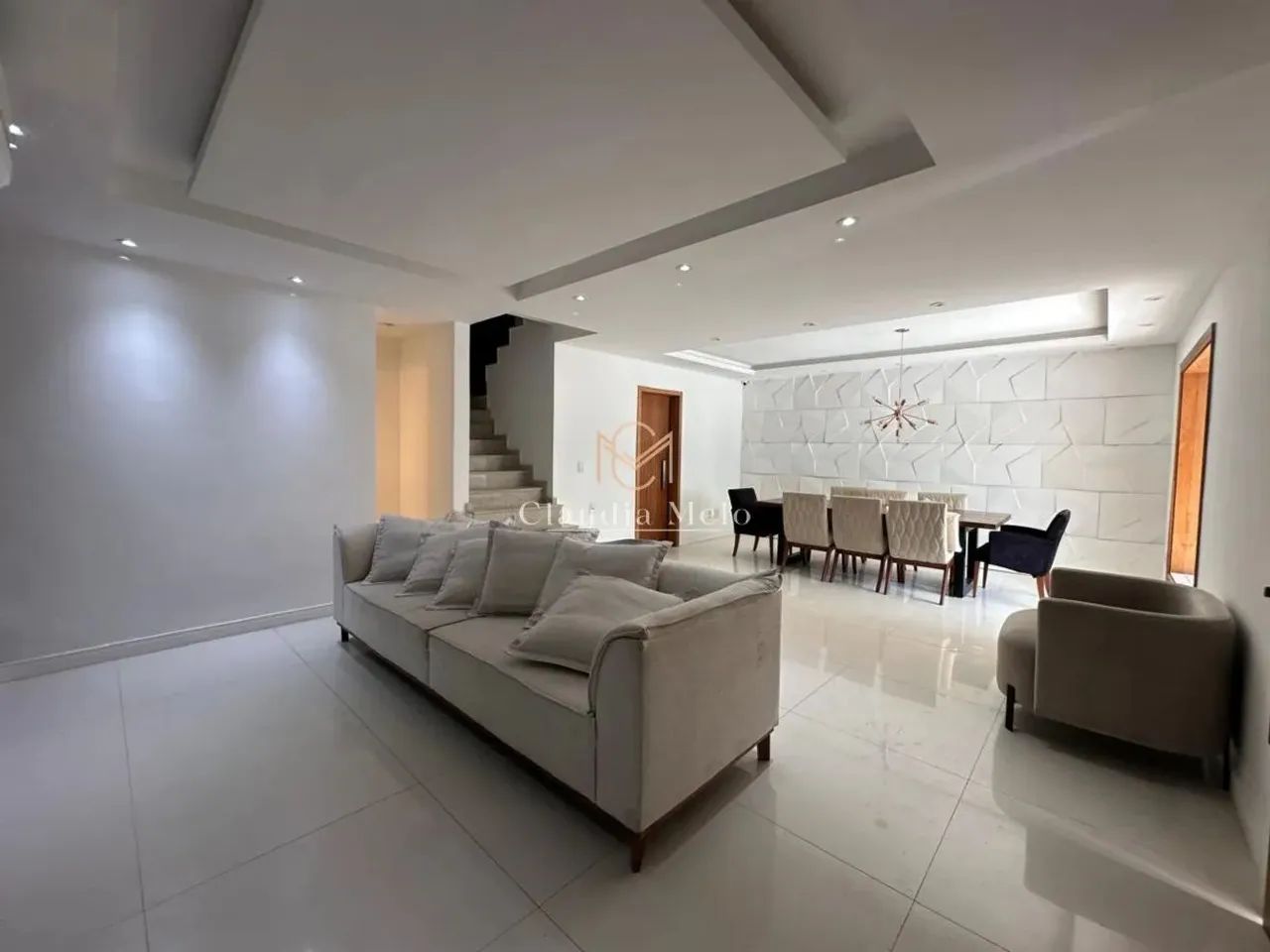 Casa de Alto Padrão com Piscina e Espaço Gourmet venda e locação - Foto 2