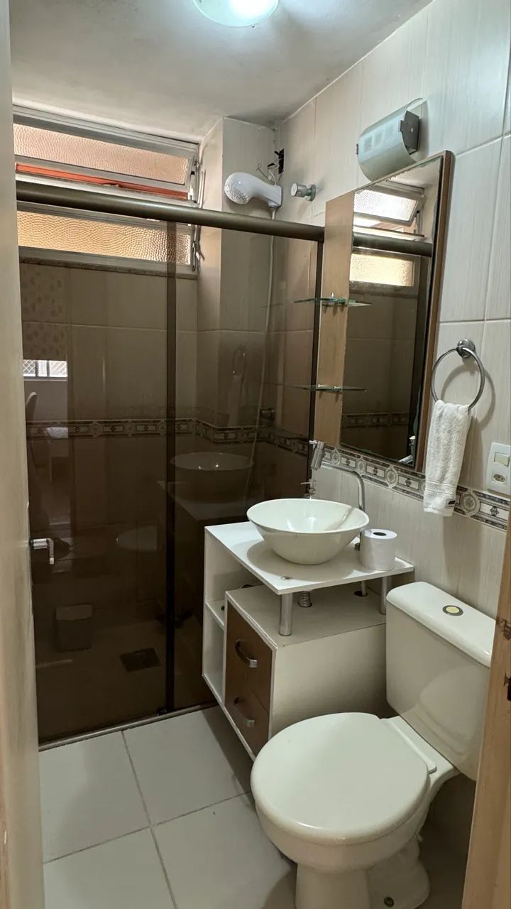 Alugo quarto para mulher com banheiro individual  - Foto 4