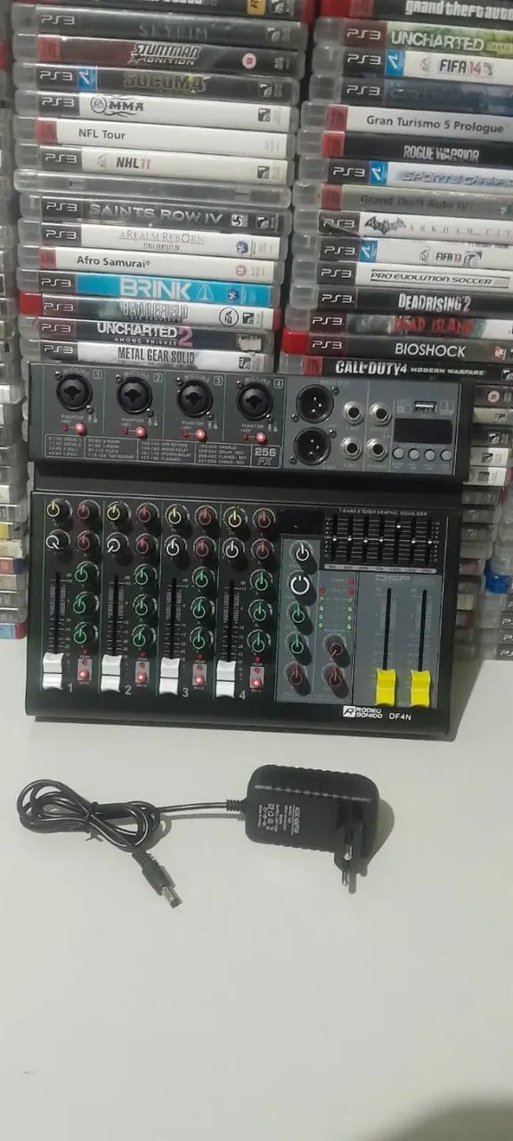 Mesa de som 4 canais - Foto 2