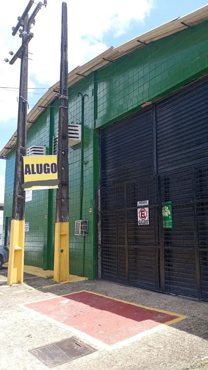 Alugo excelente e amplo galpão em ótima localização na Várzea! - Foto 3