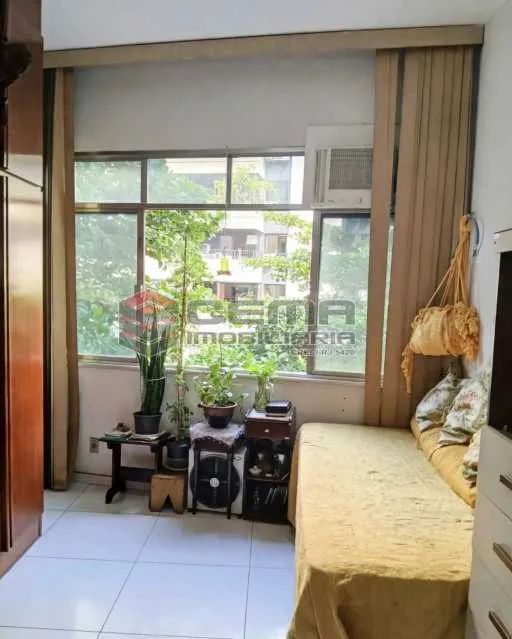 Apartamento : / Residencial / Copacabana