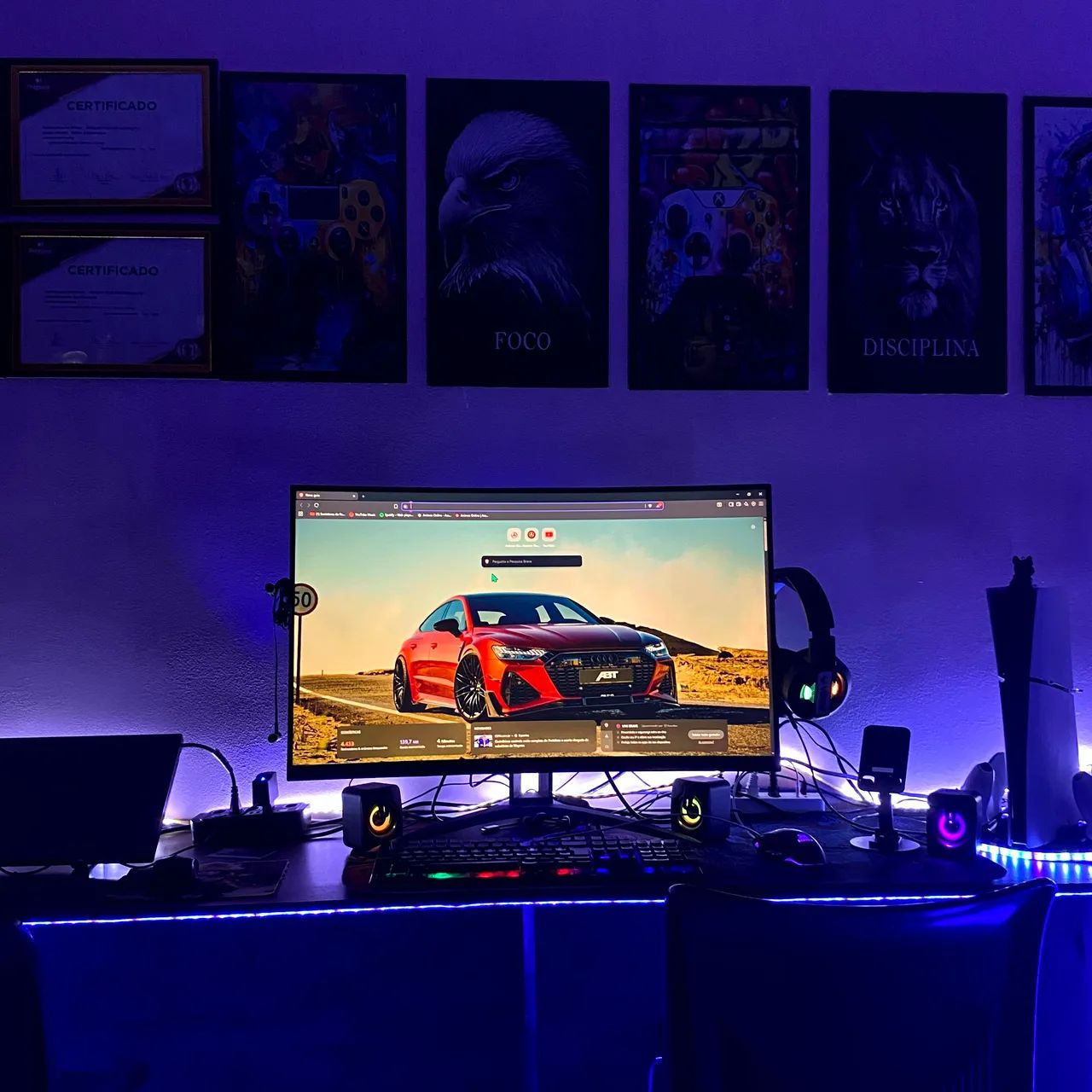 Oferta Monitor curvo 32 polegadas Modelo Agon