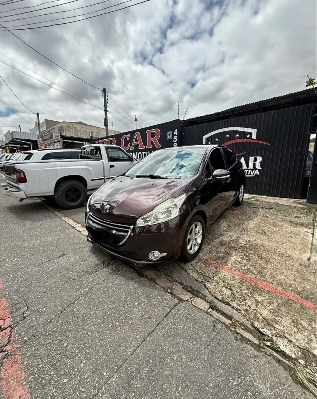 Peugeot 208 208 Active/Active Pack 1.5 Flex 8V 5p 2014