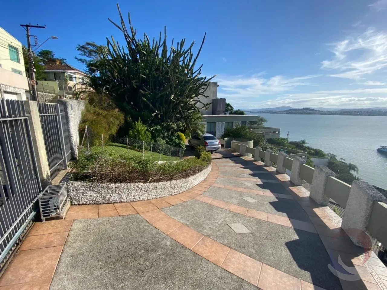 Casa para venda com 344 metros quadrados com 3 quartos em José Mendes - Florianópolis - SC